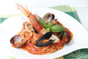 9.7月19日（土）　イタリアン　スパゲッティ・ペスカトーレ